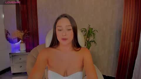 Breex online show from November 26, 8:32 pm