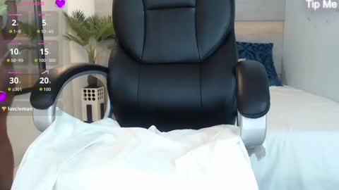 Brenda online show from September 26, 4:43 am