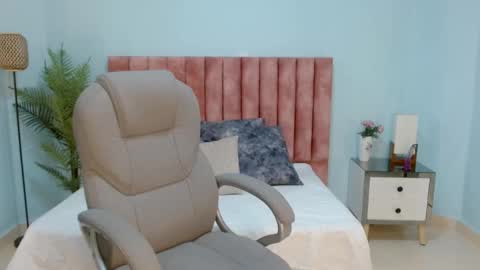 Brenda online show from November 21, 3:41 am