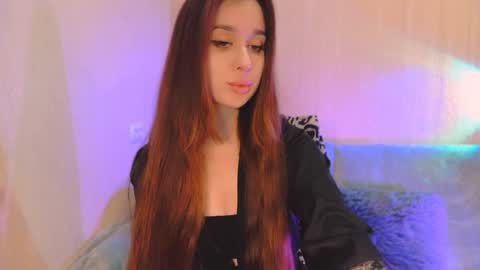 bri_fox online show from February 1, 4:44 pm