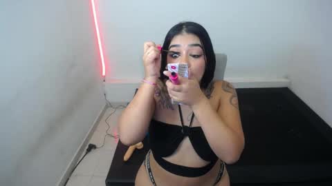 briana h online show from March 25, 11:51 pm