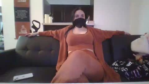 Brianna Bills online show from February 21, 3:12 am