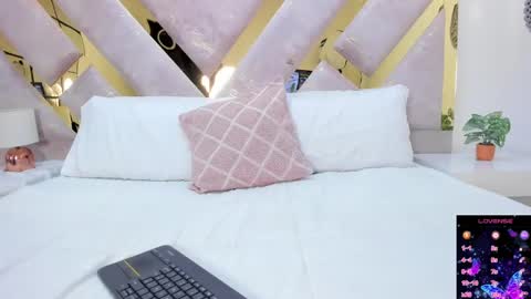 Brianna  online show from September 12, 12:34 pm