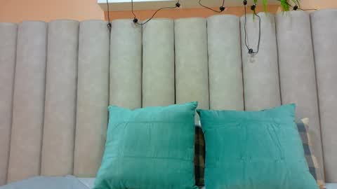 brianna online show from September 15, 11:40 am