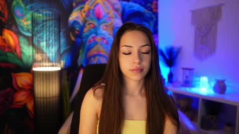 Briar Rose online show from March 10, 1:21 pm