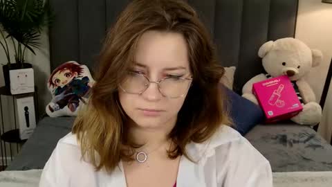 briarwynn online show from February 3, 5:05 am