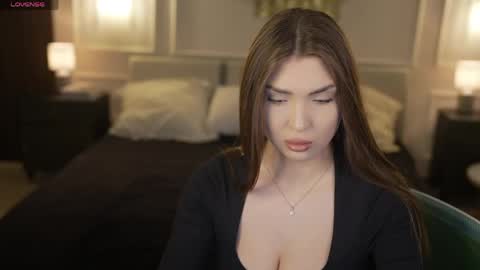 Diamonds Girls online show from April 13, 8:04 am