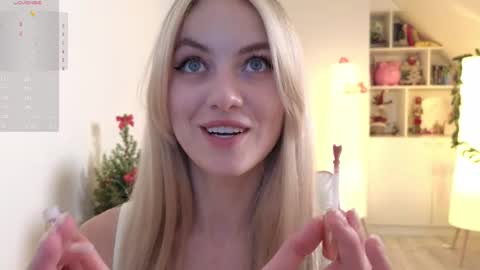 Vi. online show from December 22, 12:05 pm