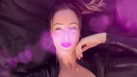 brinny_grace online show from September 24, 10:47 am