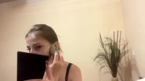 Ciri online show from June 20, 6:22 pm