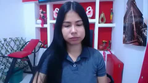 britanyx1 online show from November 10, 12:22 pm