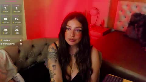 brithani online show from November 27, 9:39 pm