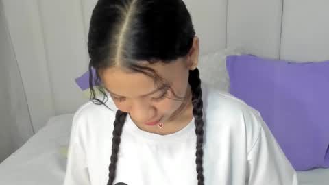 Brithany Rousee online show from February 6, 7:29 pm