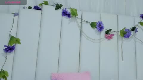 Brithany Rousee online show from March 1, 12:01 pm