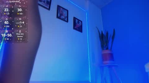 Brithany online show from October 5, 3:39 pm