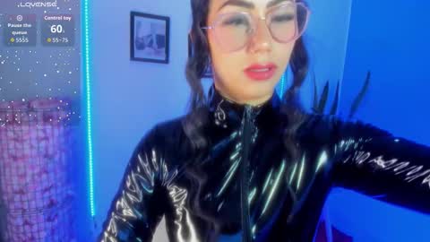 Brithany online show from October 23, 3:07 pm