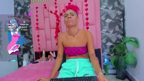 brithanyslim online show from February 23, 7:02 pm