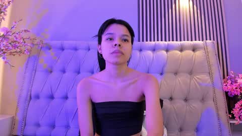 brithanysummer online show from December 14, 12:22 pm