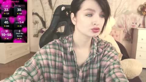 britneybarker online show from October 6, 2:39 am