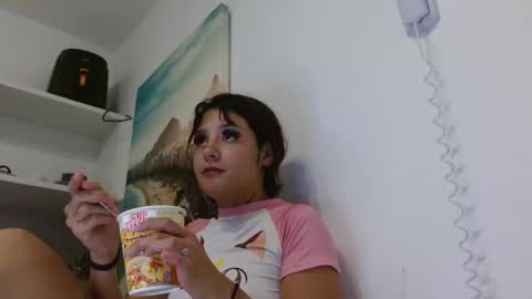 maru miaw   Please help me to reach 100 thumbs up online show from October 20, 12:13 am