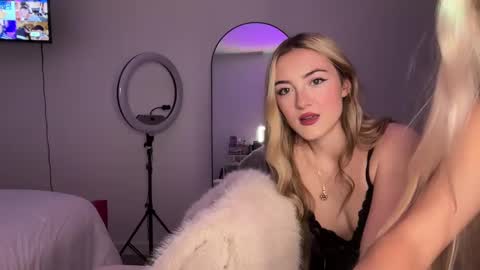 brookyxo online show from December 31, 4:16 am