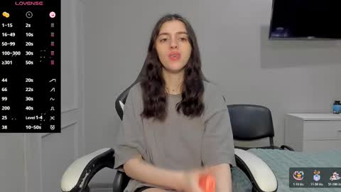 broosnica1 online show from November 30, 7:12 am