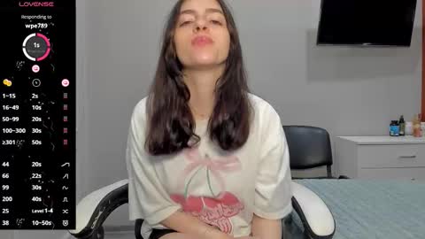 broosnica1 online show from October 15, 10:18 am