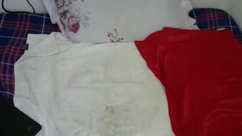 brownfinegirl24 online show from April 18, 8:06 am