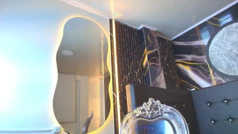 Bruja SCarlata online show from November 18, 10:16 am