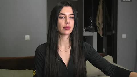 Alice online show from December 15, 7:10 pm