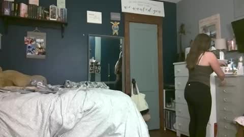 brunettebaby040 online show from November 23, 5:21 am