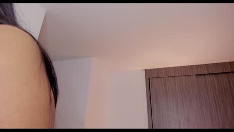     online show from December 8, 10:03 pm