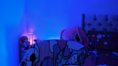 Carly     online show from January 30, 5:39 pm