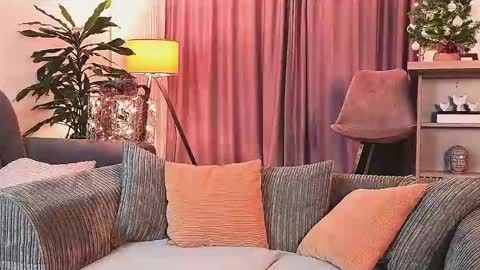 MayaCroft online show from December 15, 11:34 am