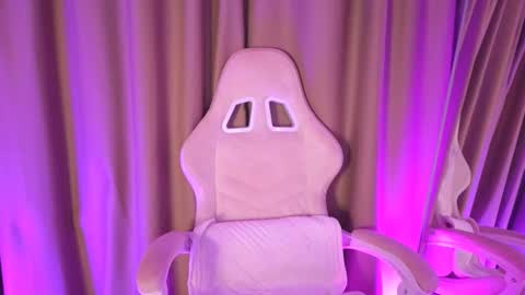 bubbling_crush online show from March 3, 9:56 pm