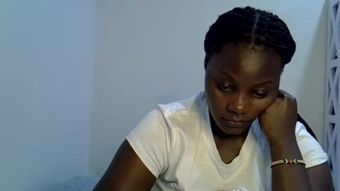bubbly_ass30 online show from July 20, 4:09 pm
