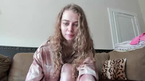 Buffy online show from February 16, 7:27 pm