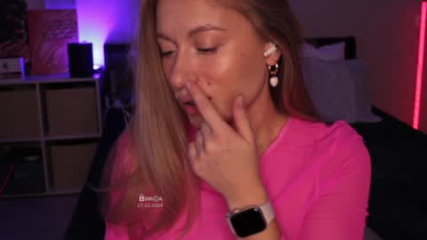 B U N N Y online show from December 17, 3:06 am