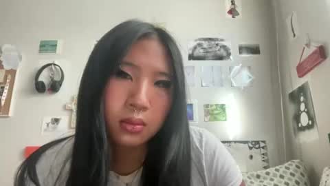 lulu online show from February 21, 3:54 pm