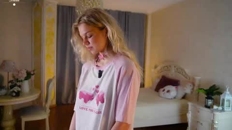 Jessica online show from September 16, 3:20 pm