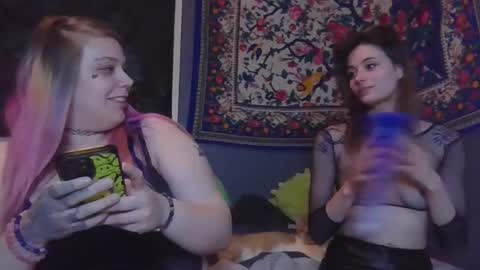 lilly online show from December 14, 4:23 am