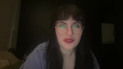 esme gray online show from February 15, 3:20 am