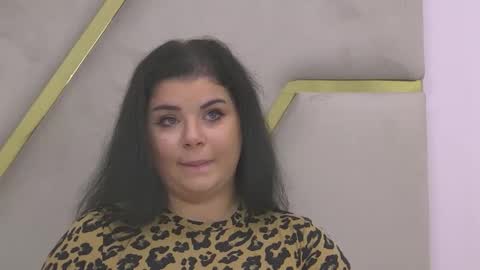 busty_madison online show from October 22, 7:46 am