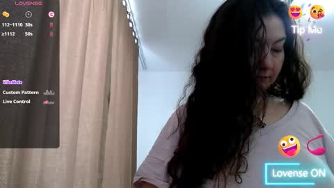 Emma online show from February 4, 12:30 pm