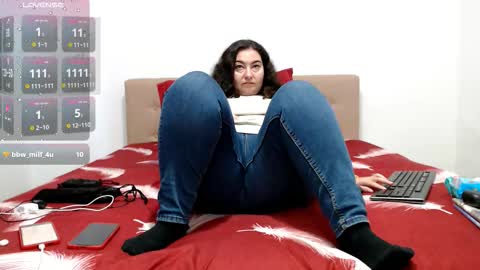 Emma online show from November 3, 8:29 am