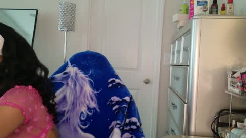 butterfly booty online show from April 3, 1:53 pm