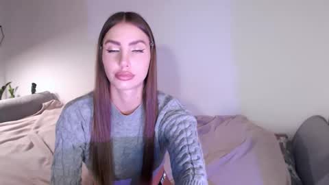 Lauren online show from September 29, 9:42 pm