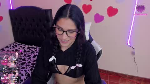 caelisse_cb online show from March 30, 5:23 pm