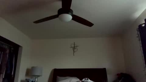 calishop1 online show from February 16, 3:05 pm