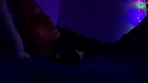 calishop1 online show from February 10, 4:08 am